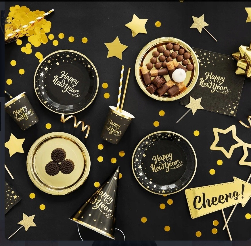 Talerzyki czarne Happy New Year 6 sztuk Sylwester