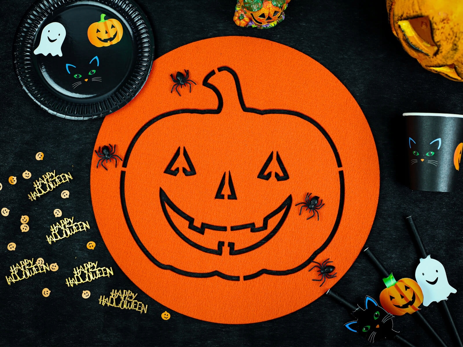 Talerzyki papierowe Halloween Duszek Kot Dynia 18 cm 6 sztuk HAL-168 - obrazek 2