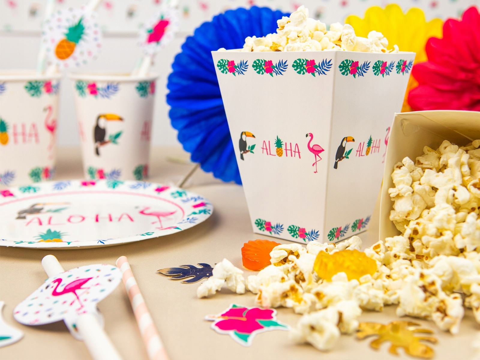 Pudełka papierowe na popcorn Aloha Hawajskie Party 6 sztuk Urodziny A4 - obrazek 2